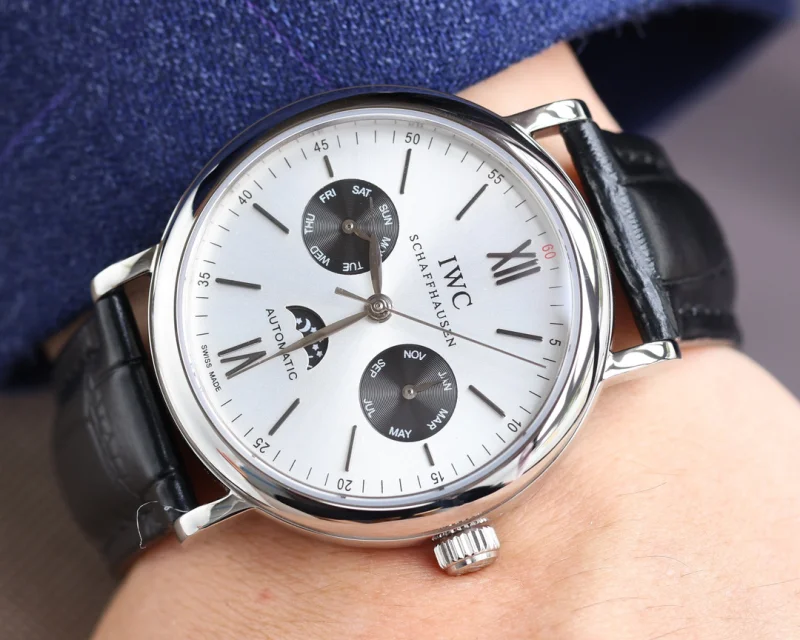 最高級のIWCコピーポートフィノ 優れています89374S【高貴な雰囲気】