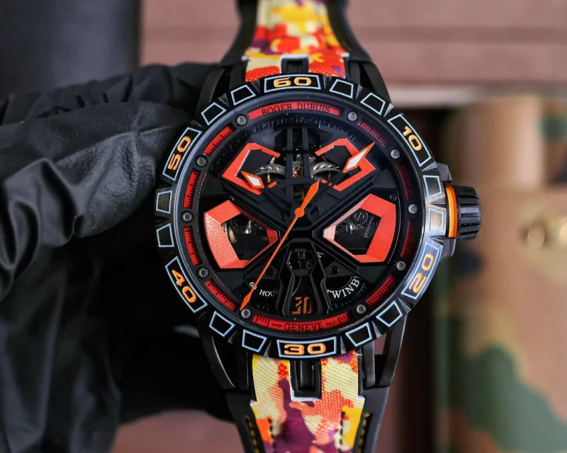 ROGER DUBUISコピー時計 エクスカリバー キング ピレリラバーストラップ最強品質9283R22