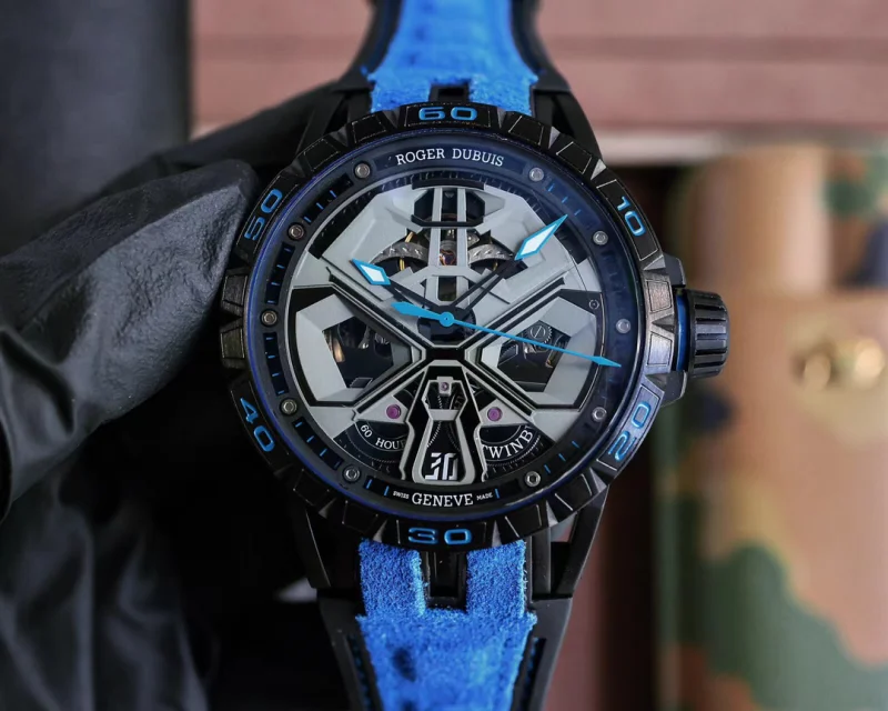 ROGER DUBUISコピー時計 エクスカリバー キング ピレリラバーストラップ最強品質9283R22