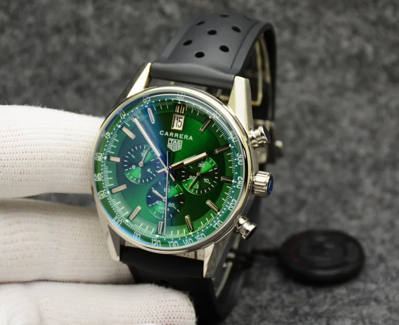 【新品メンズ腕時計】タグホイヤーN級 カレラ 42mm クロノグラフW3921.0292.09