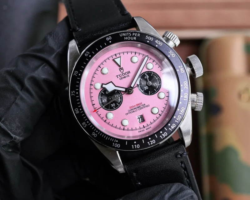 チュードルレプリカ ビワンタイプ42mm時計 ピンク5針 T294898