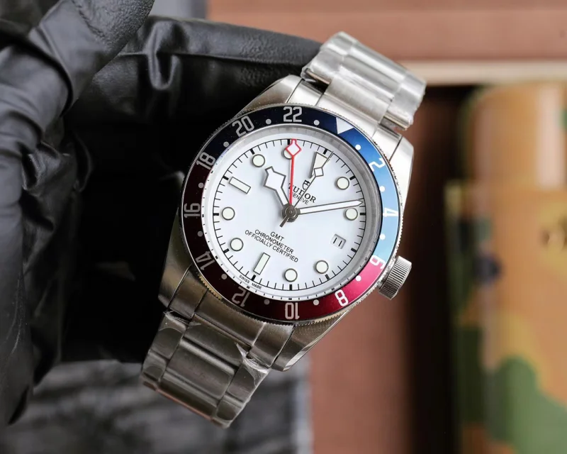 新作チュードルスーパーコピー時計販売店ビワンタイプ 42mm T290130