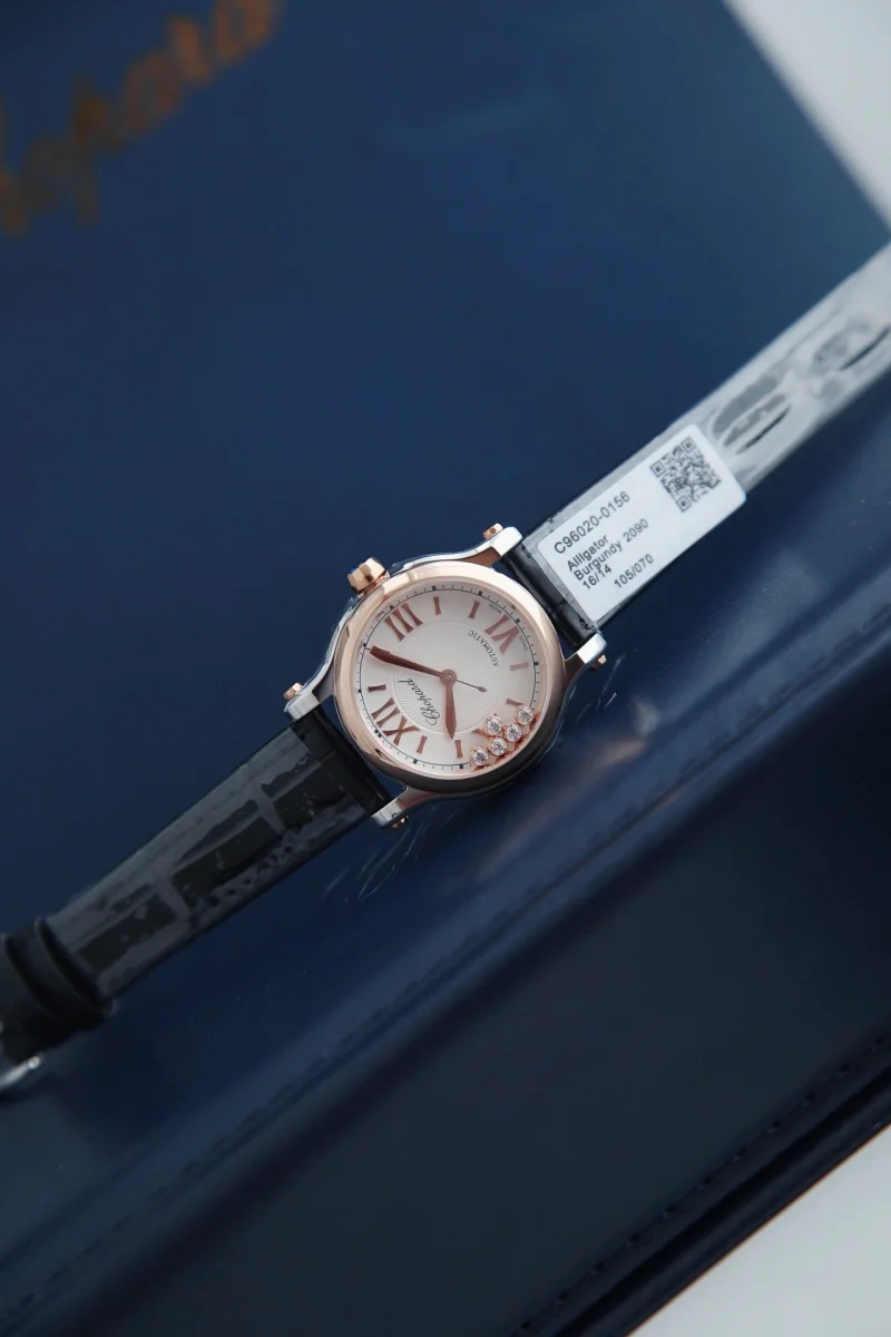 ショパールＮ級品時計の販売 女性ダイヤモンド人気上昇2820A33