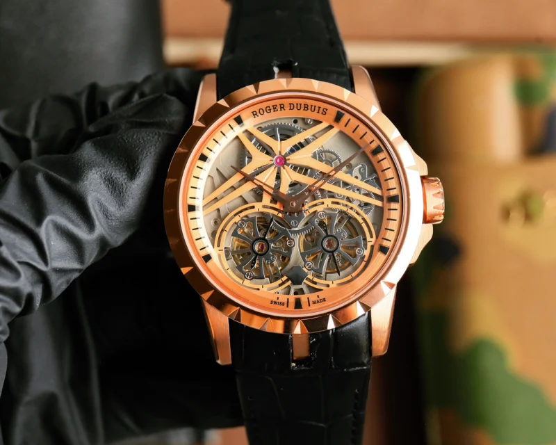 ROGER DUBUISコピー時計 エクスカリバー キング自動巻き72880VM1