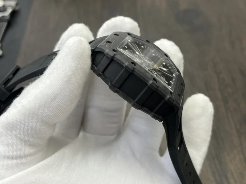 リシャール・ミル ブランドコピー時計 RM055/26 カーボンファイバー高級材料