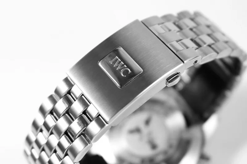 IWCコピーパイロット・ウォッチ43mm クロノグラフ ブルーIWC3777