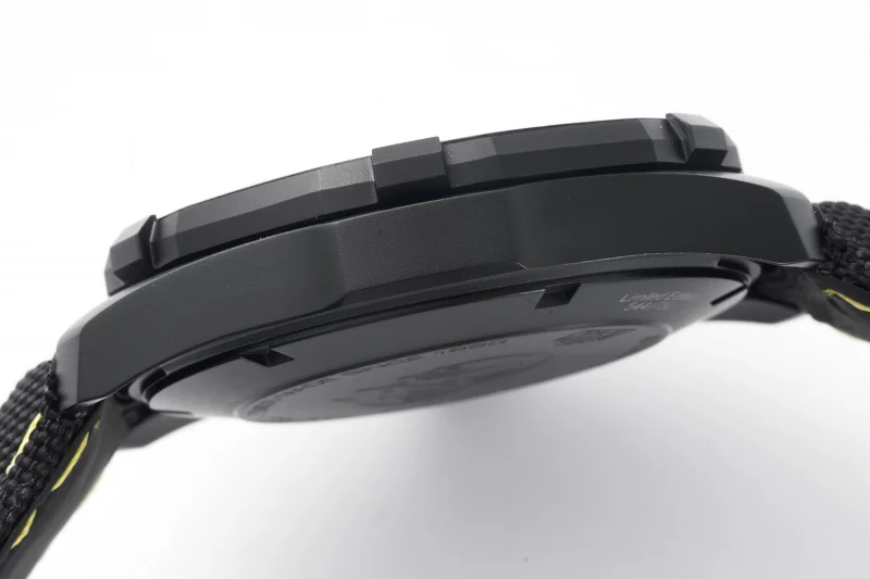 タグホイヤースーパーコピー時計工場 アクアレーサーSW200最強67299D