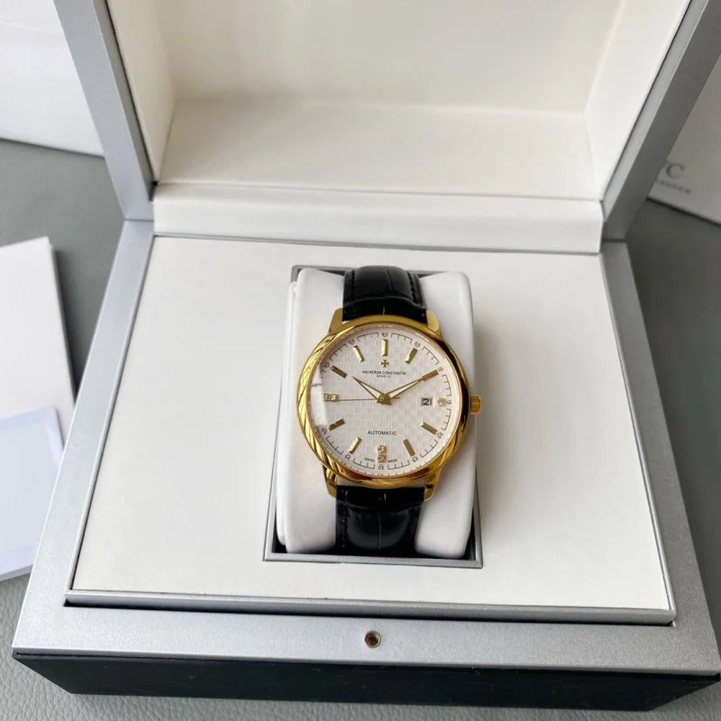 日本一流ヴァシュロン・コンスタンタン ヘリテージ40mm 紳士新品VC481001