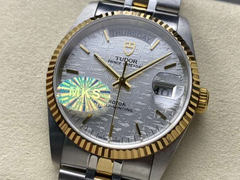 チュードル人気ブランド36mm高級腕時計サファイアクリスタル 76213
