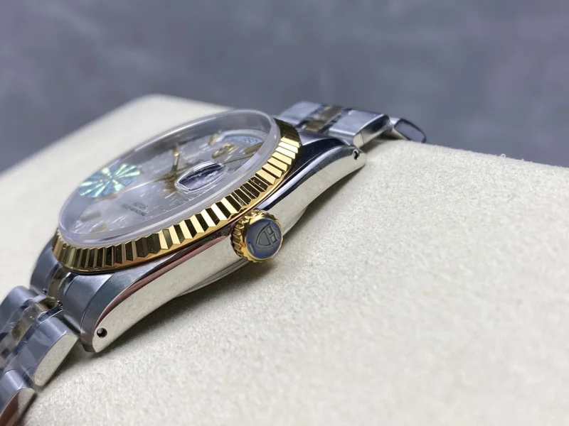 チュードル人気ブランド36mm高級腕時計サファイアクリスタル 76213