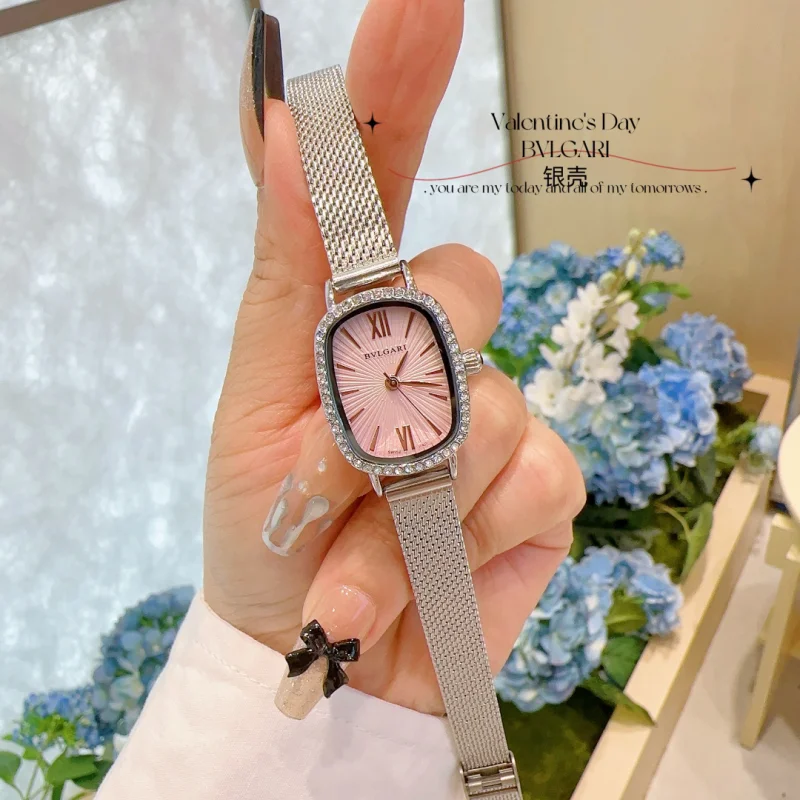 25新品ブルガリ激安 クラシック女性用腕時計BV681902【贈り物に】