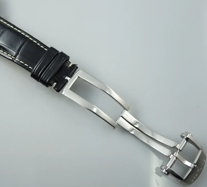 好評商品ブライトリングAB02302A1B1P1 ナビタイマー B02 メンズクロノグラフ 41mm