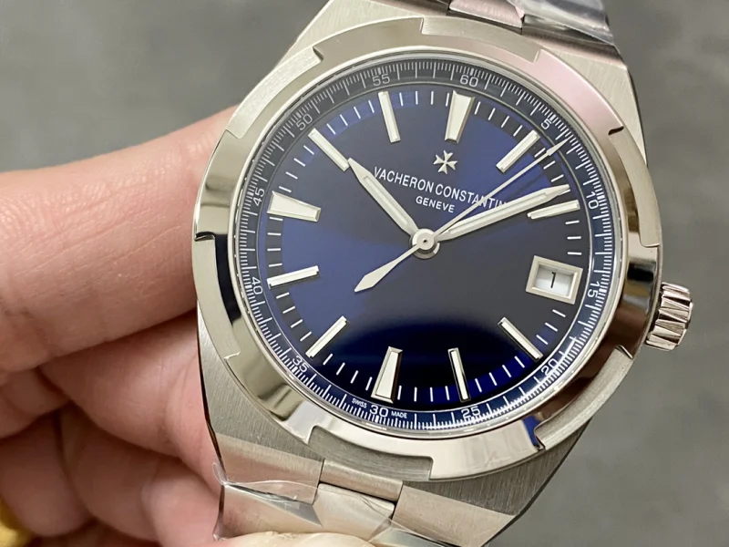 ヴァシュロン・コンスタンタン オーヴァーシーズ 4500V/110A-B128 ブルー ムーブメントCal.5100【PPF出品】