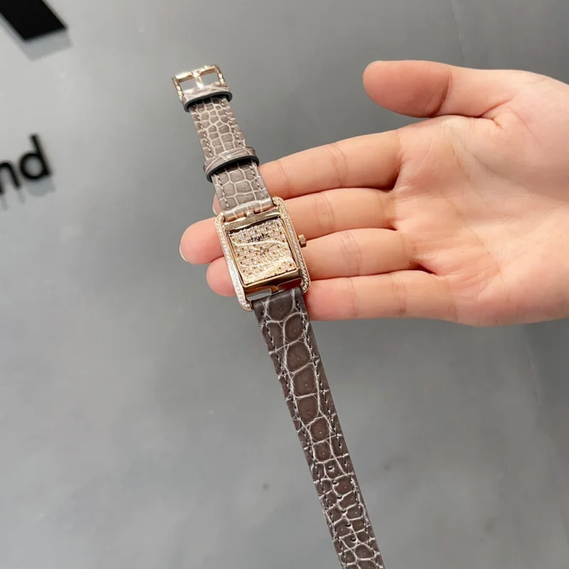 レディース エルメス時計コピー「HEURE H」23MM 新作掲載H7792-3