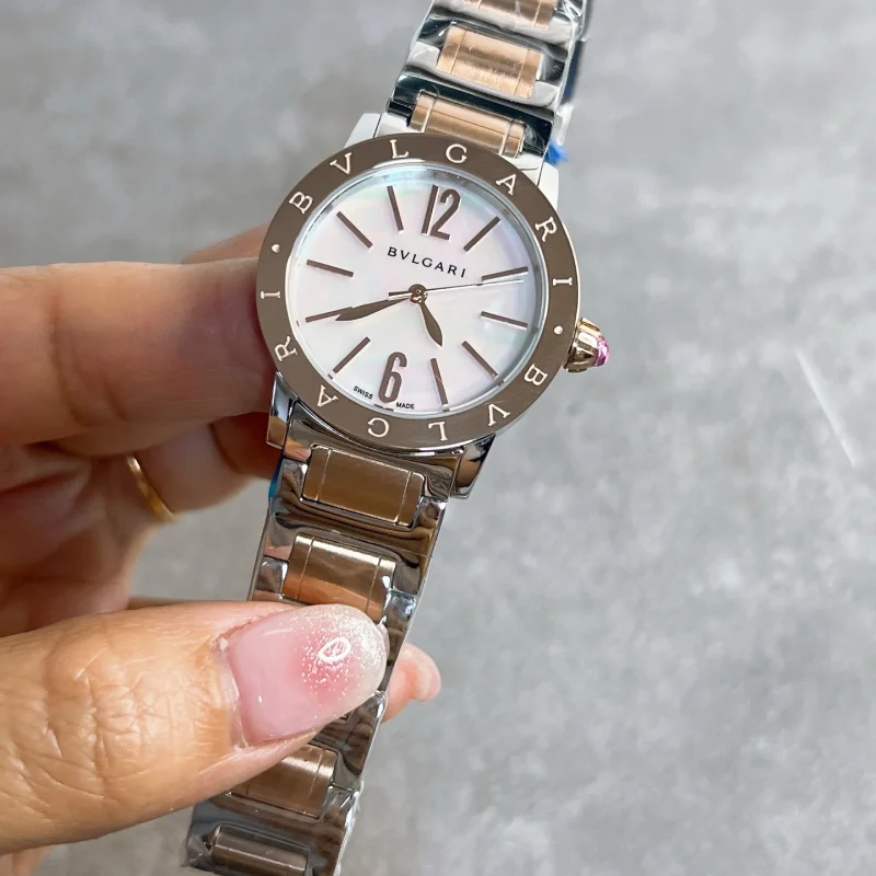 ブルガリBVLGARIレプリカ レディース時計33mm B693427