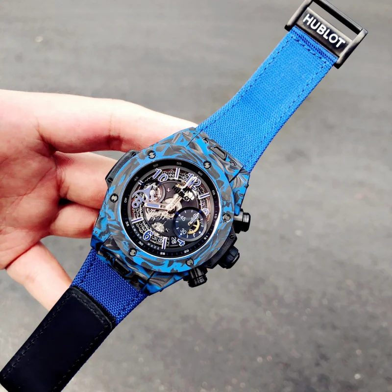 【限定発売】HUBLOTレプリカビッグバンカーボンファイバー新作679RX098