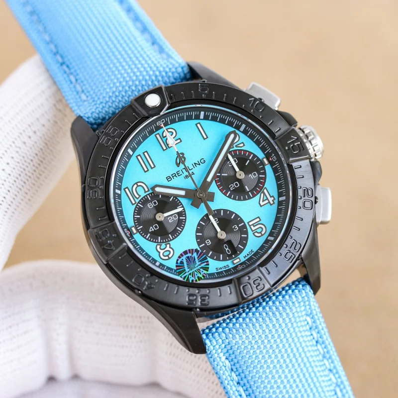 ブランド ブライトリングコピー時計 アベンジャー 44mm クロノグラフ 複雑な形状BL6792
