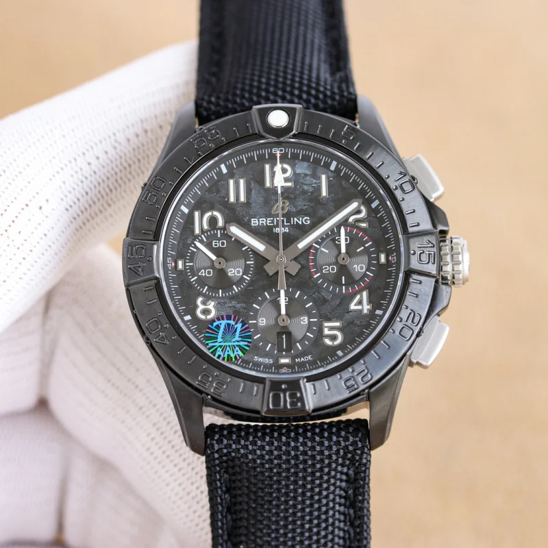 ブランド ブライトリングコピー時計 アベンジャー 44mm クロノグラフ 複雑な形状BL6792