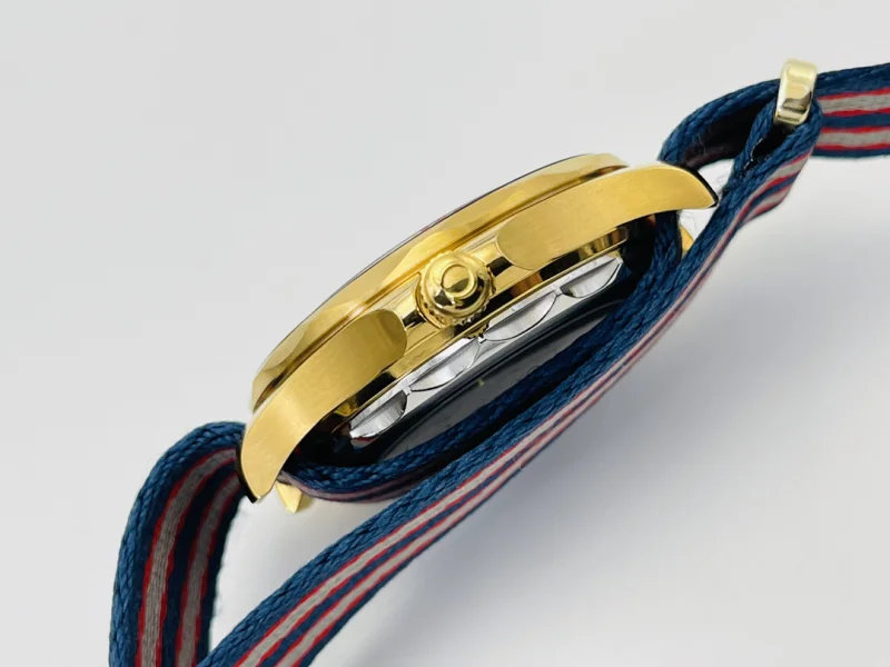 オメガスーパーコピー時計 スピードマスター「司令官」限定版42mm 381.279.0012