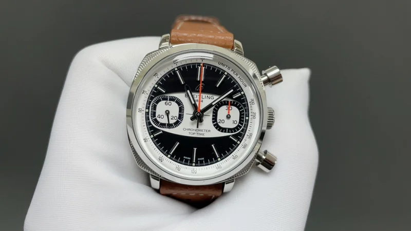 BREITLINGコピー時計人気 トップタイム新作レーシングクロノグラフを発表06823N