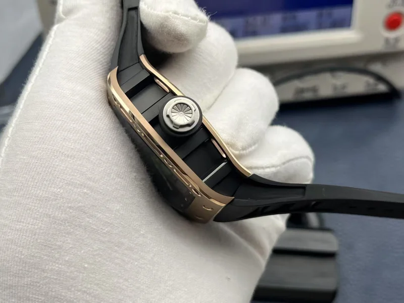 ブランド時計コピーリシャール ミル RM052「シュプリーム・ゴースト・キング」