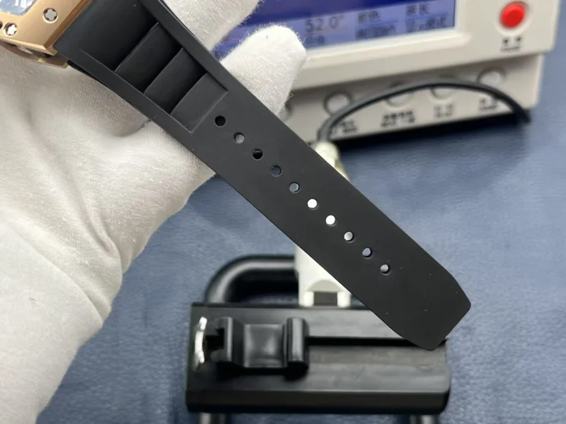 ブランド時計コピーリシャール ミル RM052「シュプリーム・ゴースト・キング」