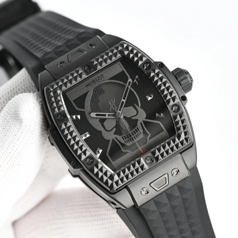 ブランド HUBLOT N級品 アエロバン 腕時計411.20935.X43 [新色登場]