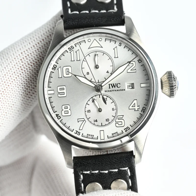 最高級のIWC パイロット・ウォッチ IW51584 【実感が本物と同じ】