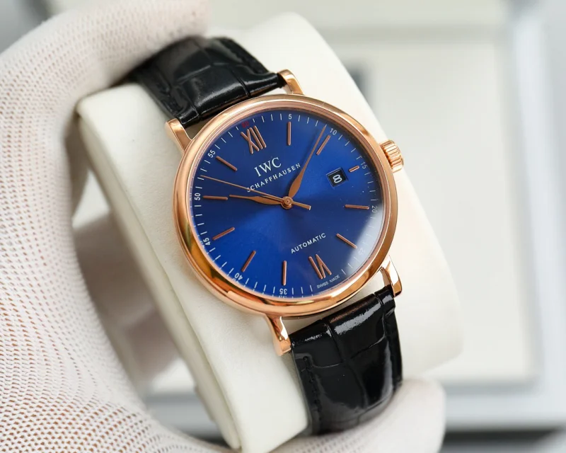 ブランドコピー時計IWC ポートフィノ カップル サファイアクリスタルIW679702