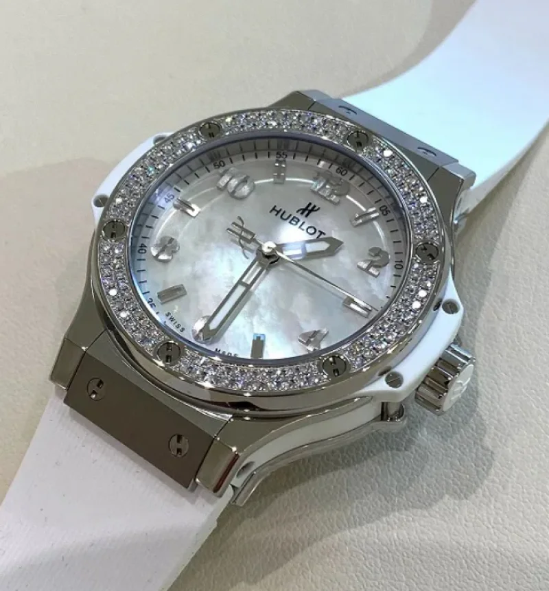 ブランド ウブロ ビッグ・バン オールホワイト ダイヤモンド マザーオブパール361.SE.6010.RW.1104