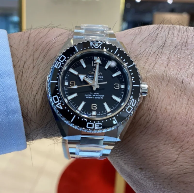 【販売促進中】OMEGAスーパーコピー時計シーマスター プラネットオーシャン 600M 217.30.42.21.01.001