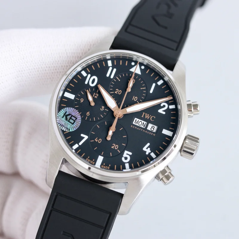 IWC パイロットウォッチ日本一流新モデル IW388116
