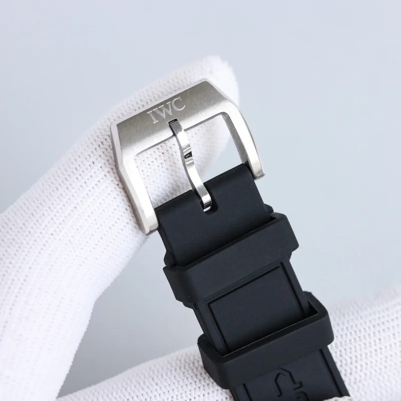 IWC パイロットウォッチ日本一流新モデル IW388116