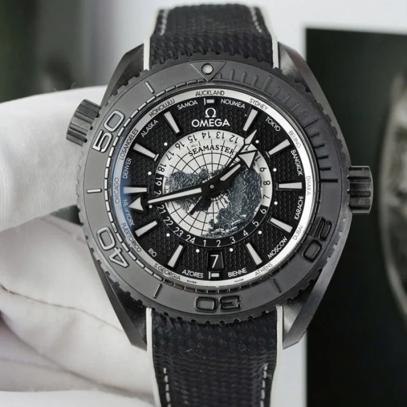 VS工​​場オメガシーマスターコピー プラネット オーシャン 600M 45.5MM 215.92.46.22.01.007