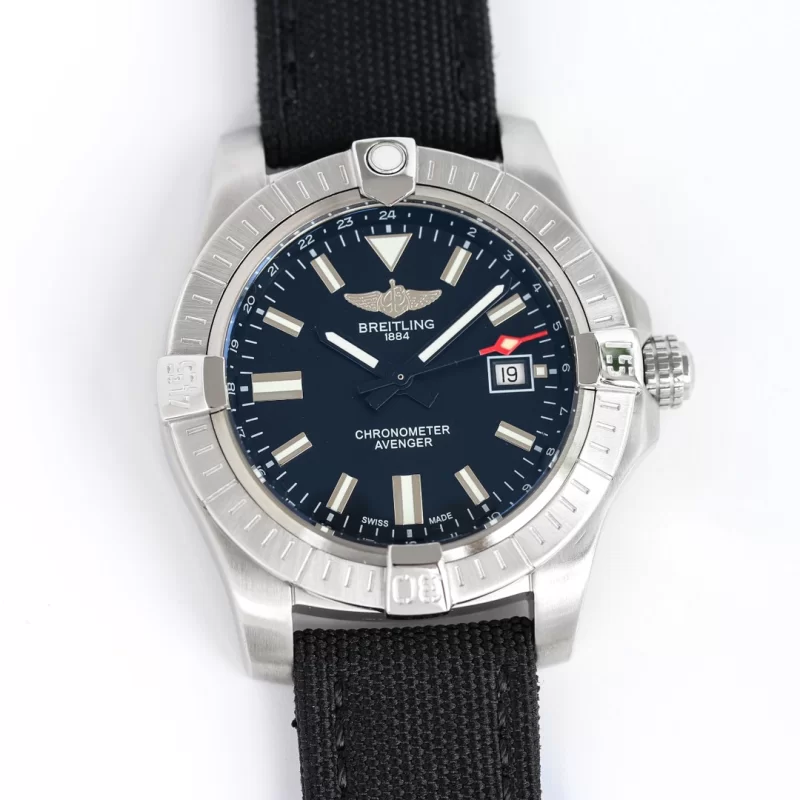 【GF 工場製】ブライトリング アベンジャー 44mm ブラックバード GMT 自動巻きV17311101B1W1、A17318101C1X1