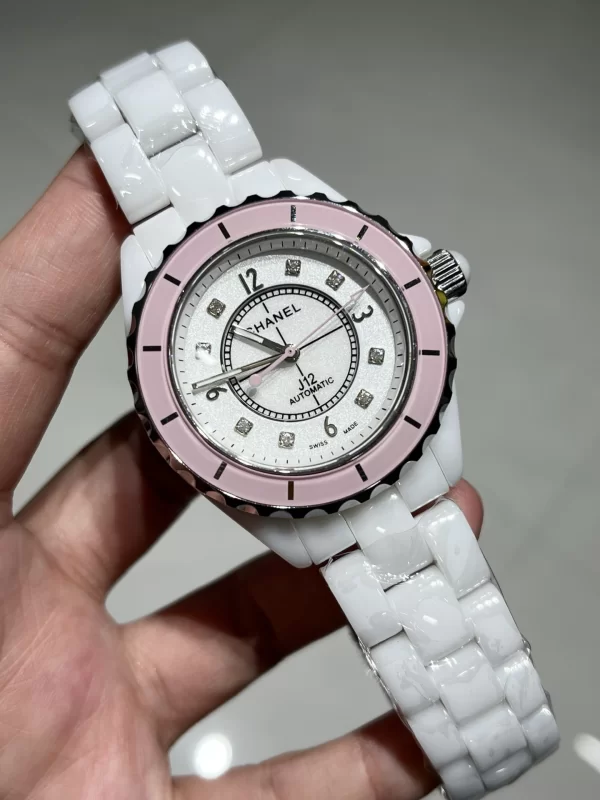 シャネルレプリカ J12 H5199 38mm 桜ピンクセラミック ラメ文字盤レディース