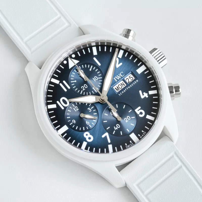 2026 新作 IWC パイロットクロノ サンレイブルー文字盤 コレクション向け高級腕時計IW389410