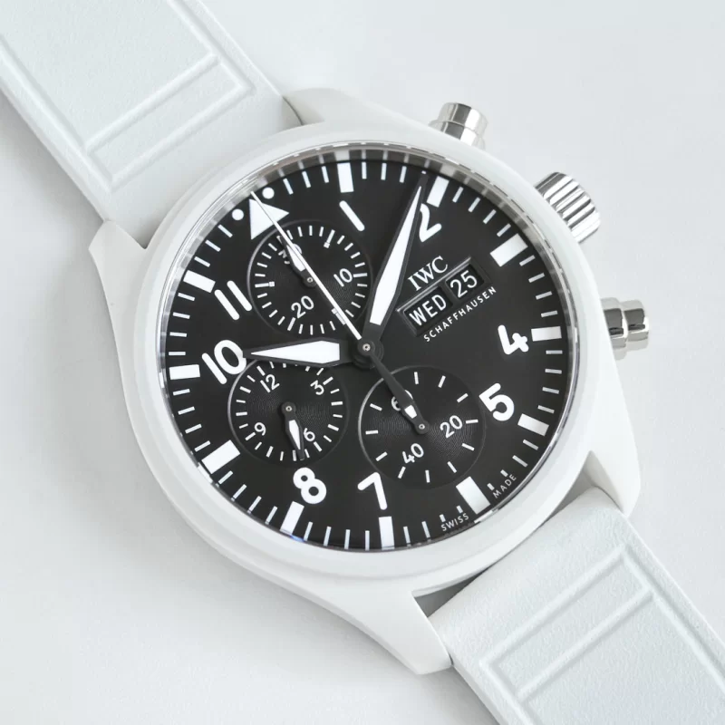 2026 新作 IWC パイロットクロノ サンレイブルー文字盤 コレクション向け高級腕時計IW389410