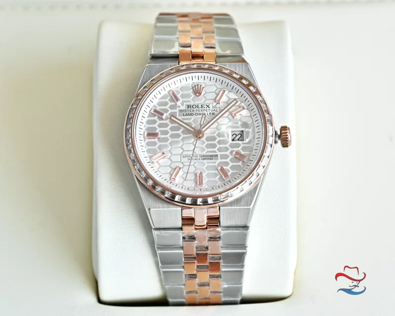 スカイドゥエラースーパーコピー時計336931 ハニカムテクスチャー文字盤40mm