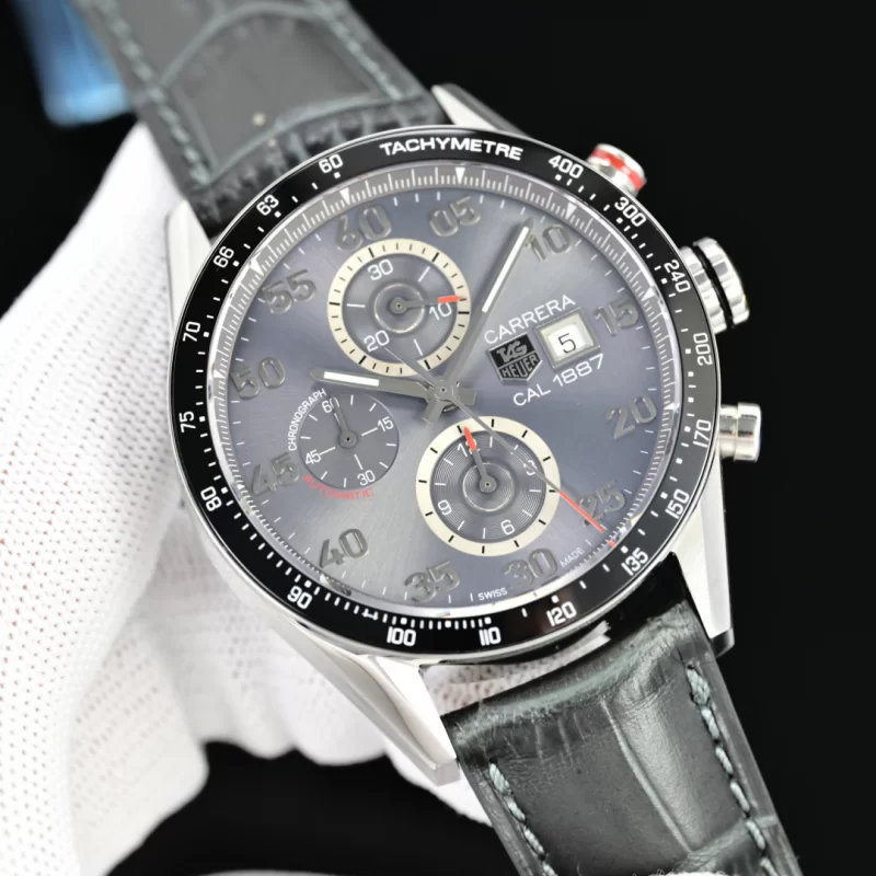 タグホイヤー カレラスーパーコピー時計 CAR2A11.FC6313 43mm キャリバー 1887クロノグラフメンズ