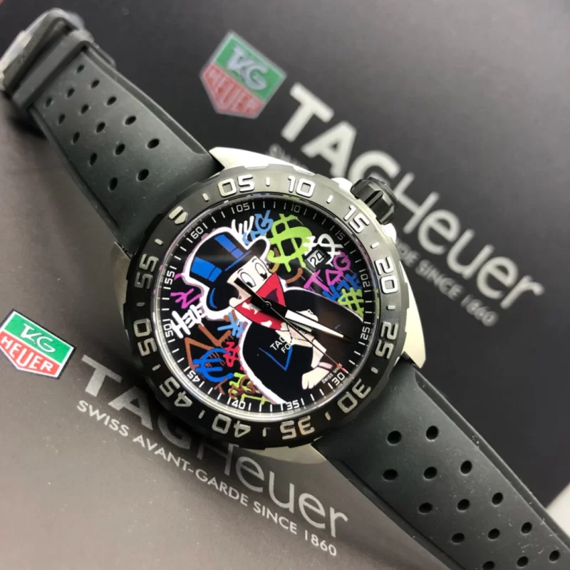 タグ・ホイヤー F1 コラボモデル WAZ1117.FT8023 41mm グラフィティ文字盤クォーツ時計