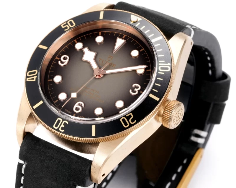 チュードル ブラックベイ ブロンズ 43mm アルミブロンズ クロノメーターダイバーズM79250BM