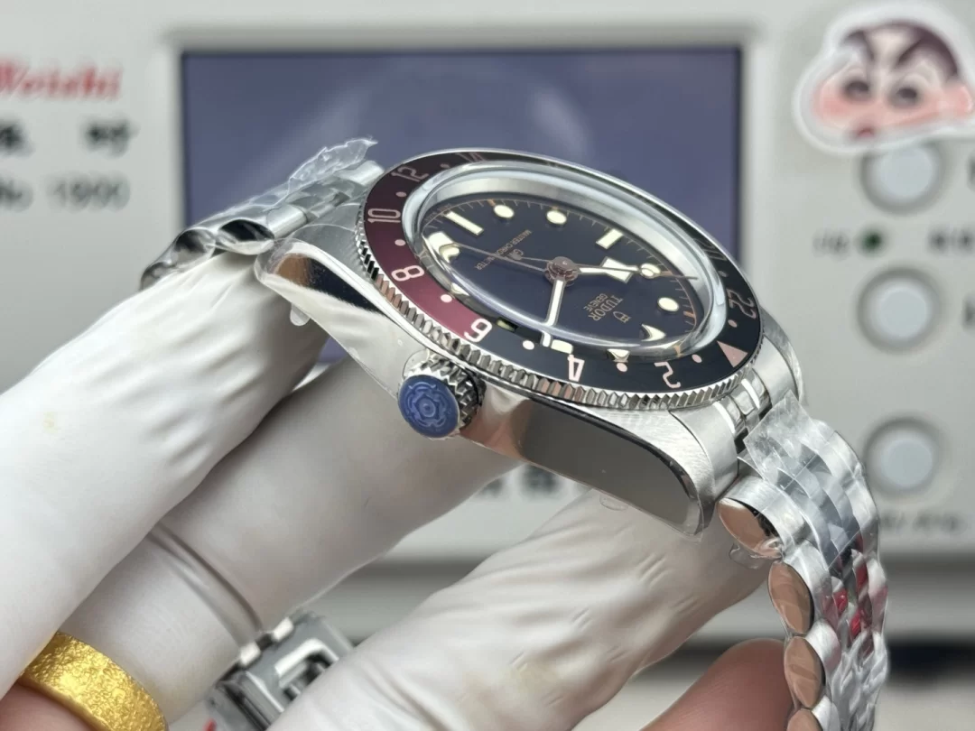 チュードル 新作ブラックベイ 1958 GMT コークベゼルモデル39mm M79830RB-0001