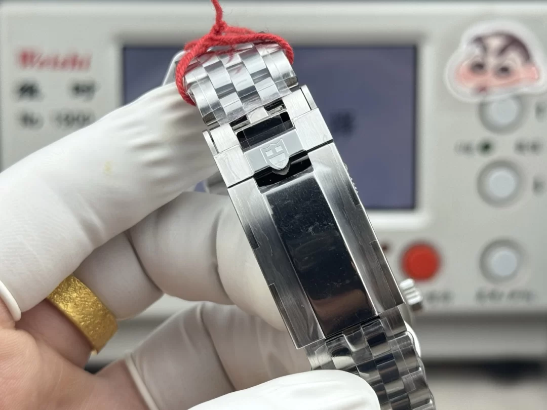 チュードル 新作ブラックベイ 1958 GMT コークベゼルモデル39mm M79830RB-0001