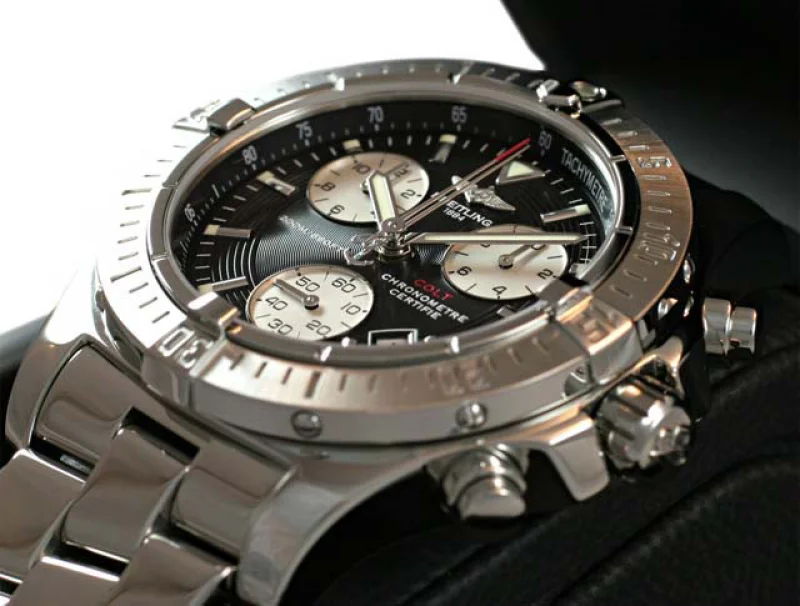 ブライトリングスーパーコピー 時計 クロノコルトII BREITLING 黒 BNL322