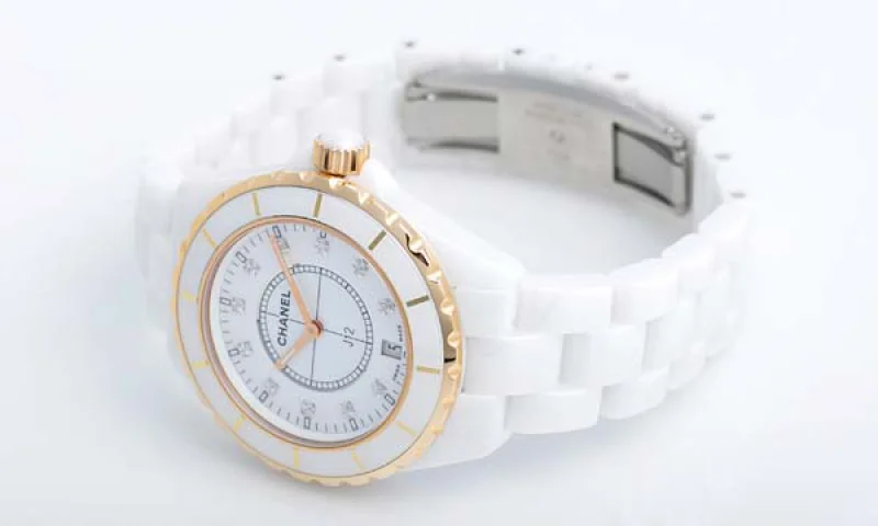 偽物CHANELシャネル時計 ホワイトセラミック/ピンクゴールドJ12 38 H2180 スーパーコピー