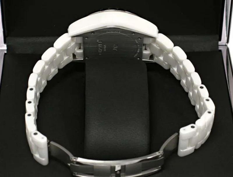 CHANELコピーシャネル時計 J12時計 クロノグラフ H2009