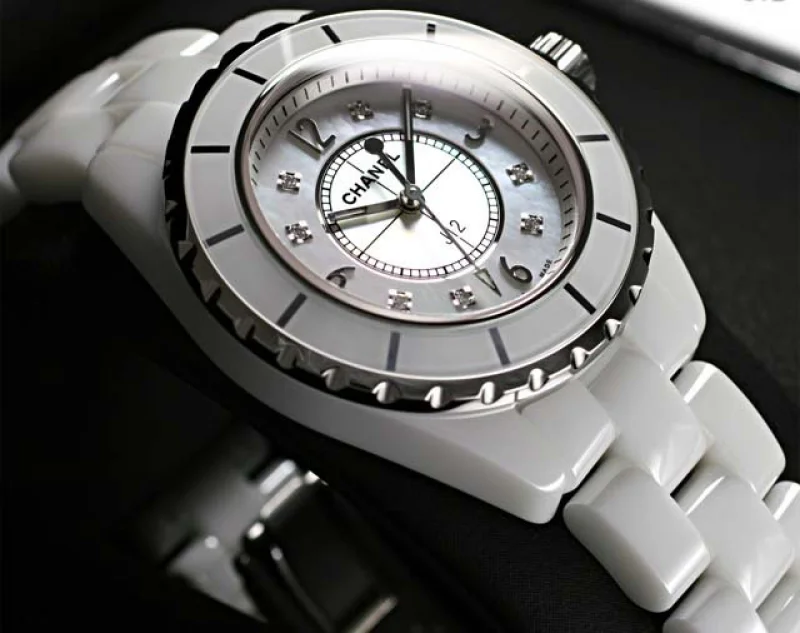 CHANELコピーシャネル時計 J12時計 レディース H2422CHANELコピーシャネル時計 J12時計 レディース H2422