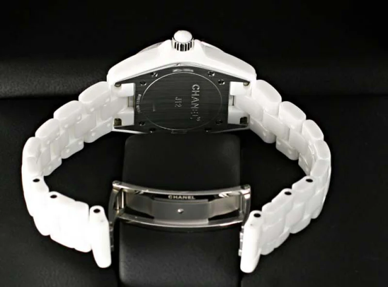 CHANELコピーシャネル時計 J12時計 レディース H2422CHANELコピーシャネル時計 J12時計 レディース H2422