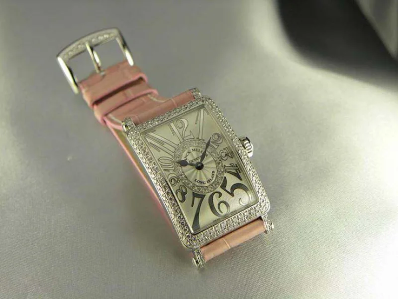 腕時計 コピー FRANCK MULLER フランクミュラー 激安 ロングアイランド 1Rダイヤモンド902QZDCD1RRELIEF